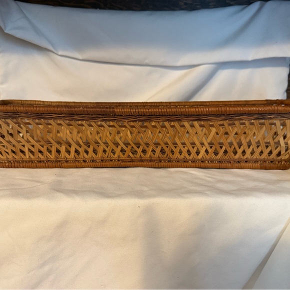 Rectangular Basket - Picture 2 of 5
